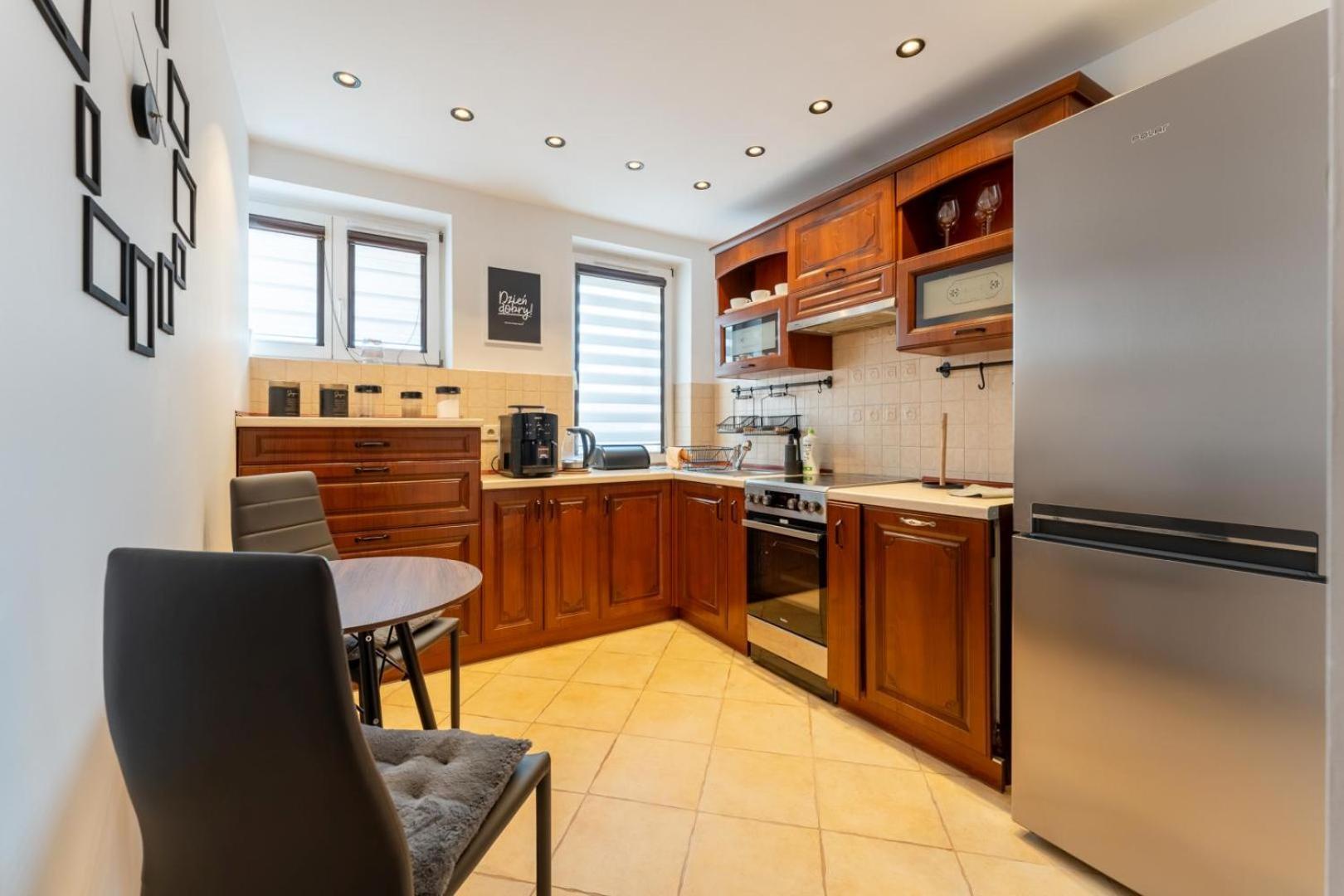 Apartament Ratuszlove - 2 Osobne Sypialnie, Z Widokiem Na Ratusz - By Spaceapart Jelenia Góra Zewnętrze zdjęcie